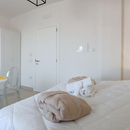 Mya Luxury Rooms And Wellness Melendugno Luaran gambar