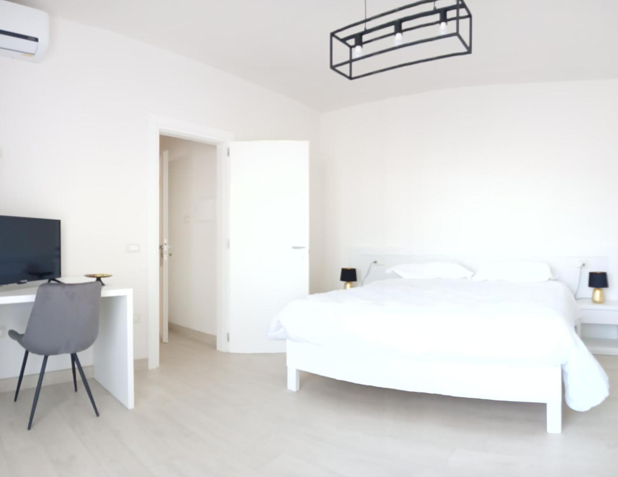 Mya Luxury Rooms And Wellness Melendugno Luaran gambar